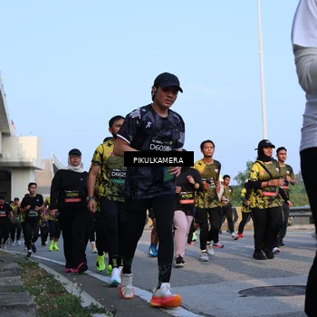 Runner Photo 6289336