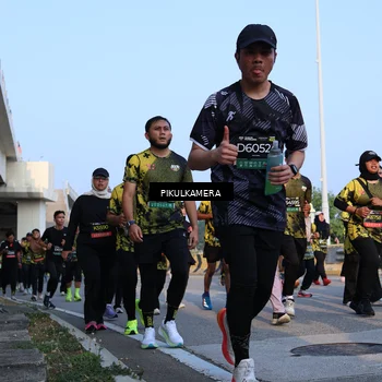 Runner Photo 6289392