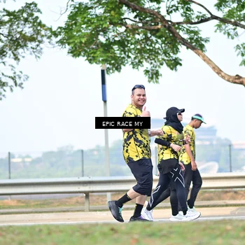 Runner Photo 6289420