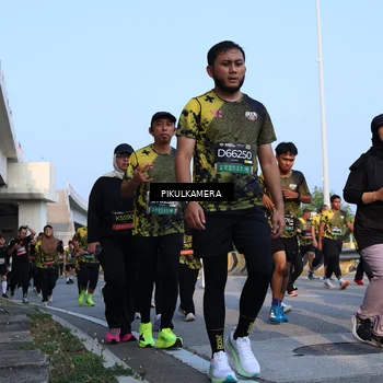 Runner Photo 6289431