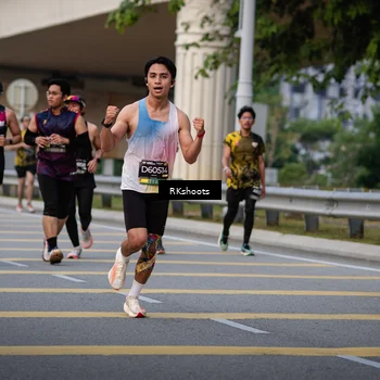 Runner Photo 6289547