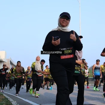 Runner Photo 6289568