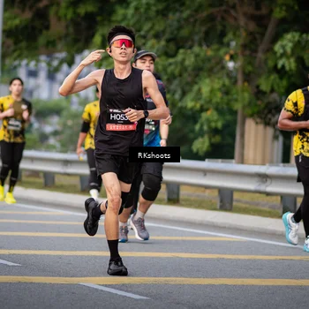 Runner Photo 6289740