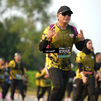 Runner Photo 6289772