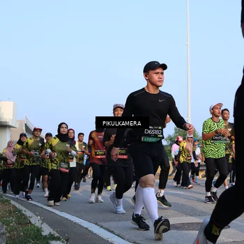 Runner Photo 6289815