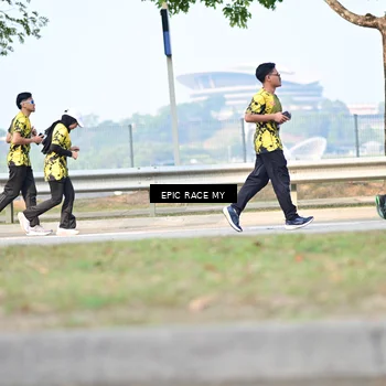 Runner Photo 6289841