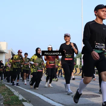 Runner Photo 6289869