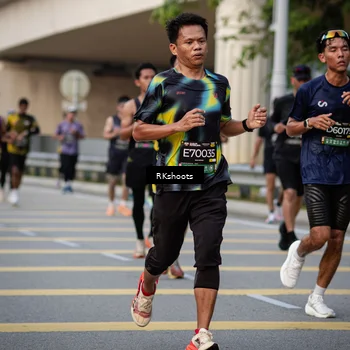Runner Photo 6289892