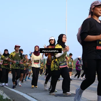Runner Photo 6289926