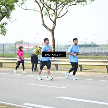 Runner Photo 6289972