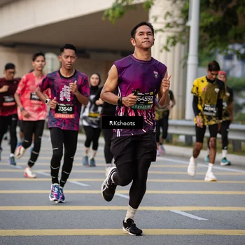 Runner Photo 6290015