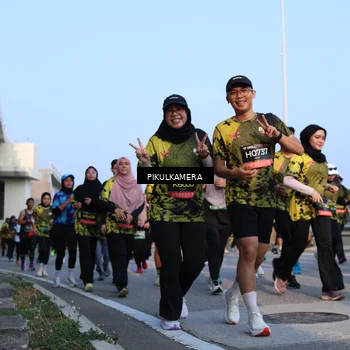 Runner Photo 6290036