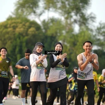 Runner Photo 6290055