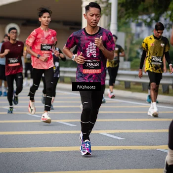Runner Photo 6290057