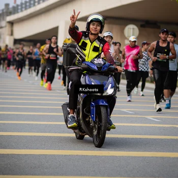 Runner Photo 6290058