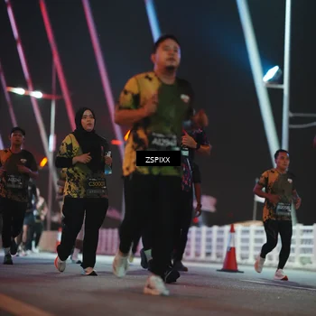 Runner Photo 6290069