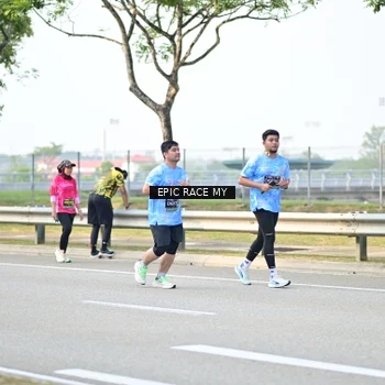 Runner Photo 6290081