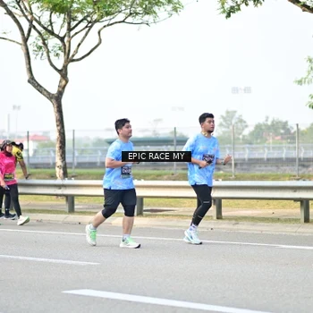 Runner Photo 6290085
