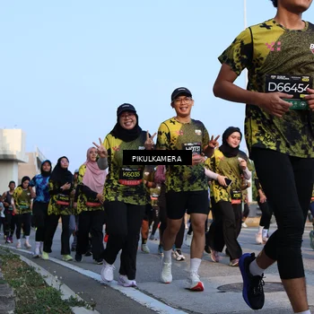 Runner Photo 6290090