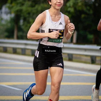 Runner Photo 6290095