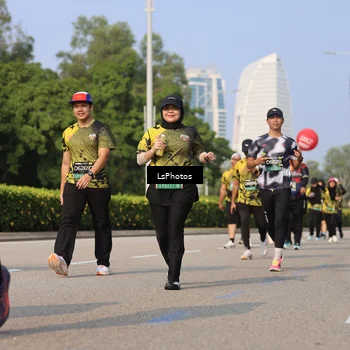 Runner Photo 6290119