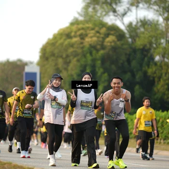 Runner Photo 6290120