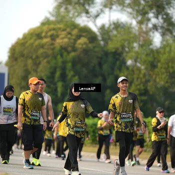 Runner Photo 6290135