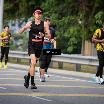 Runner Photo 6290154