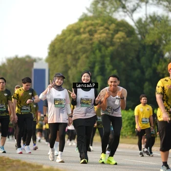 Runner Photo 6290172
