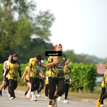 Runner Photo 6290186