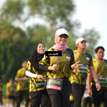 Runner Photo 6290215