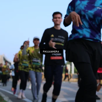 Runner Photo 6290242