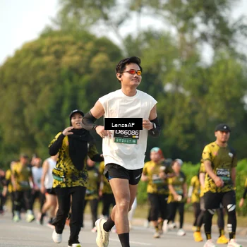 Runner Photo 6290246