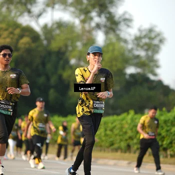 Runner Photo 6290286