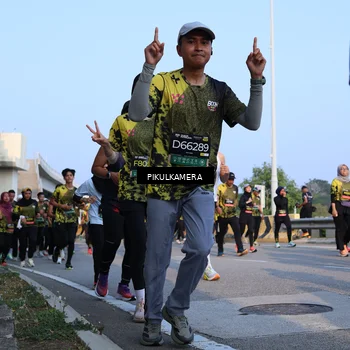 Runner Photo 6290292