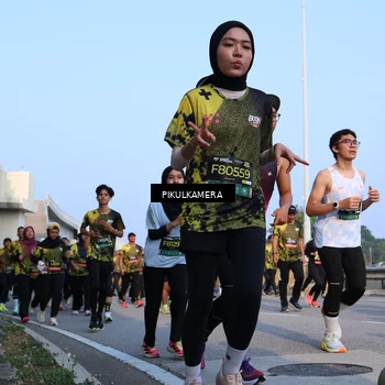 Runner Photo 6290303