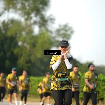 Runner Photo 6290338