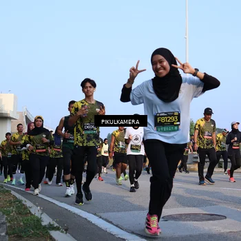 Runner Photo 6290349
