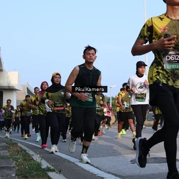 Runner Photo 6290375