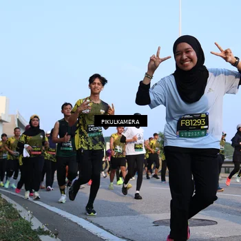 Runner Photo 6290388