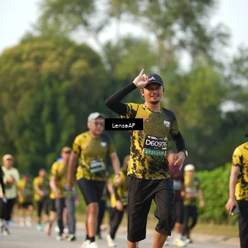 Runner Photo 6290435
