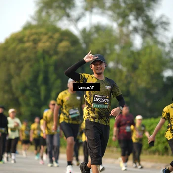 Runner Photo 6290457