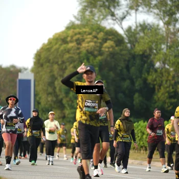 Runner Photo 6290463