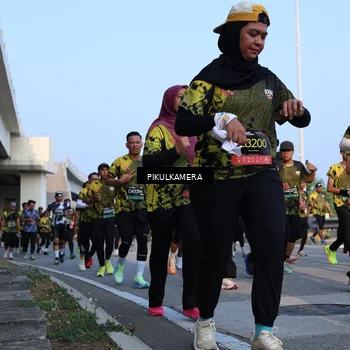 Runner Photo 6290481