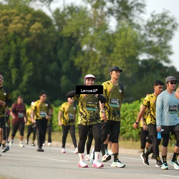 Runner Photo 6290487