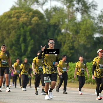 Runner Photo 6290489