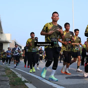 Runner Photo 6290490