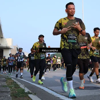 Runner Photo 6290499