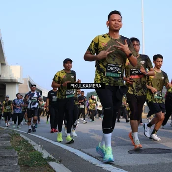Runner Photo 6290511
