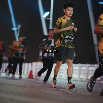 Runner Photo 6290525
